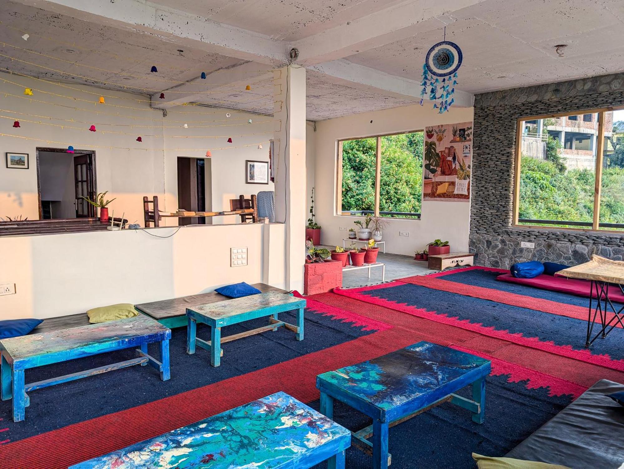 Hobo Hostel Dharamshala Eksteriør bilde