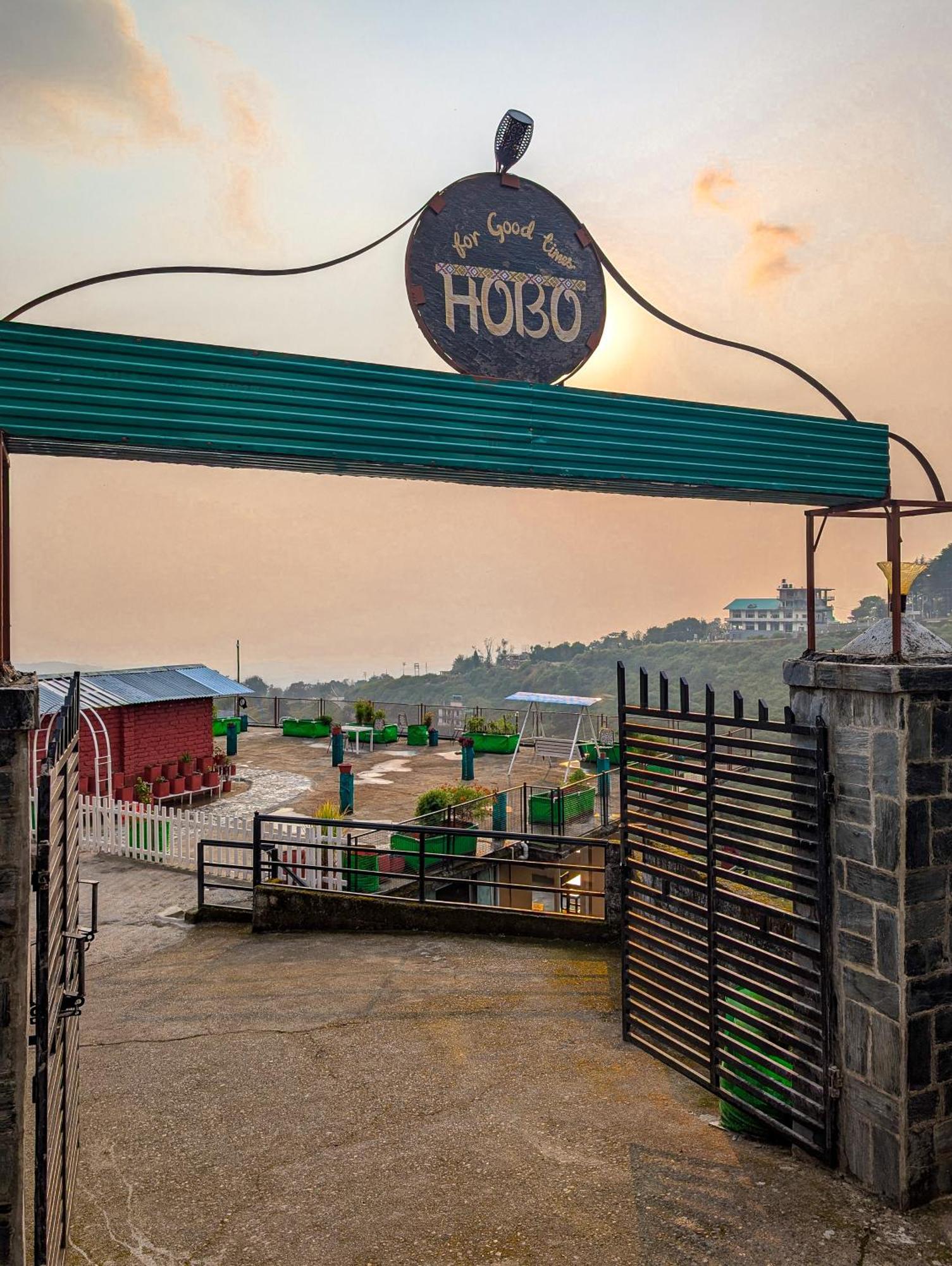 Hobo Hostel Dharamshala Eksteriør bilde