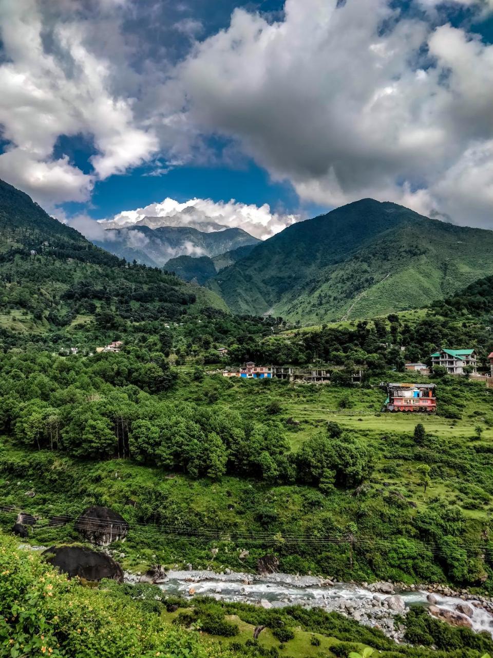 Hobo Hostel Dharamshala Eksteriør bilde